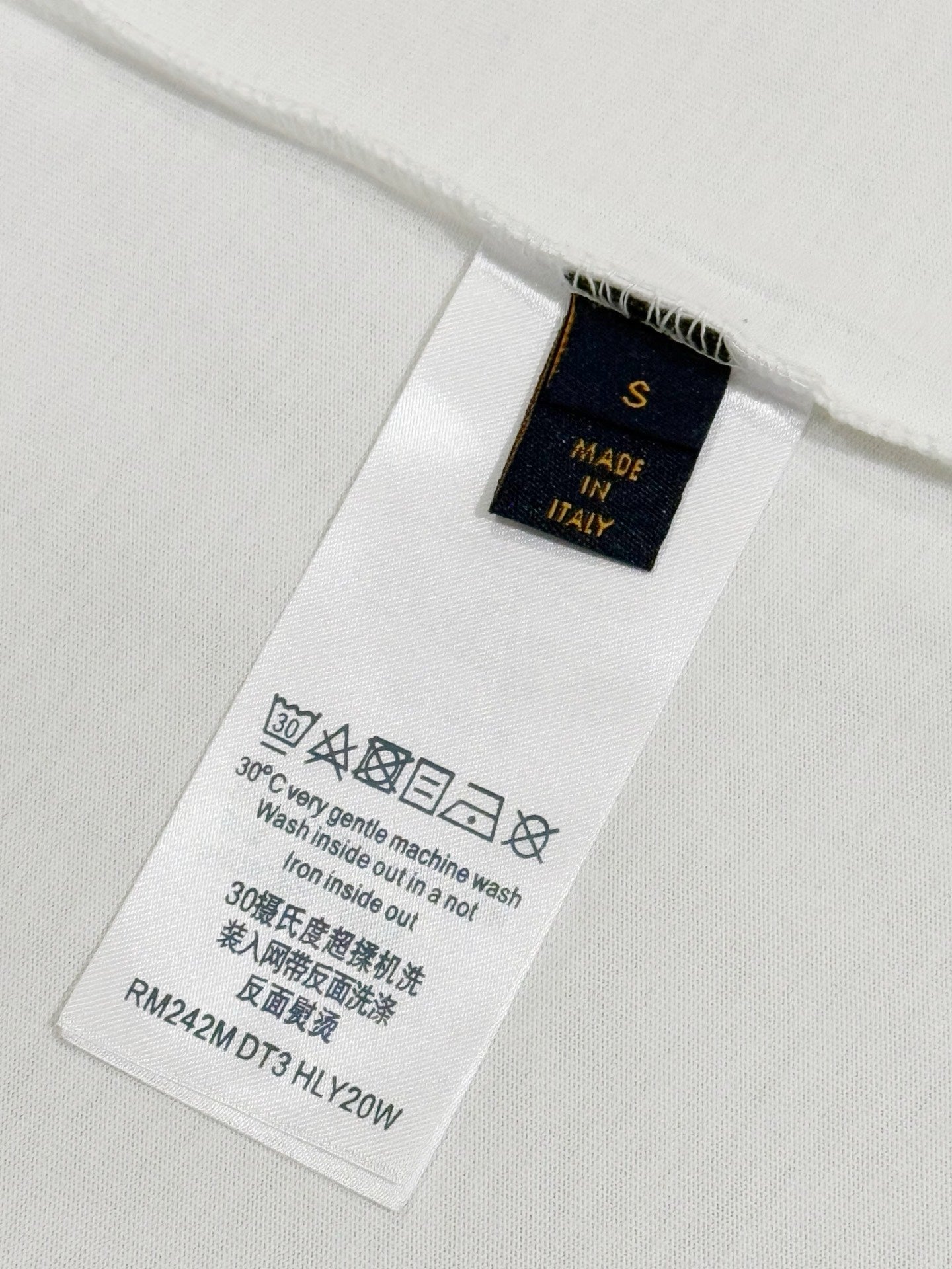 LuxluxHouse Best Quality Clothes T-shirt Louis Vuitton