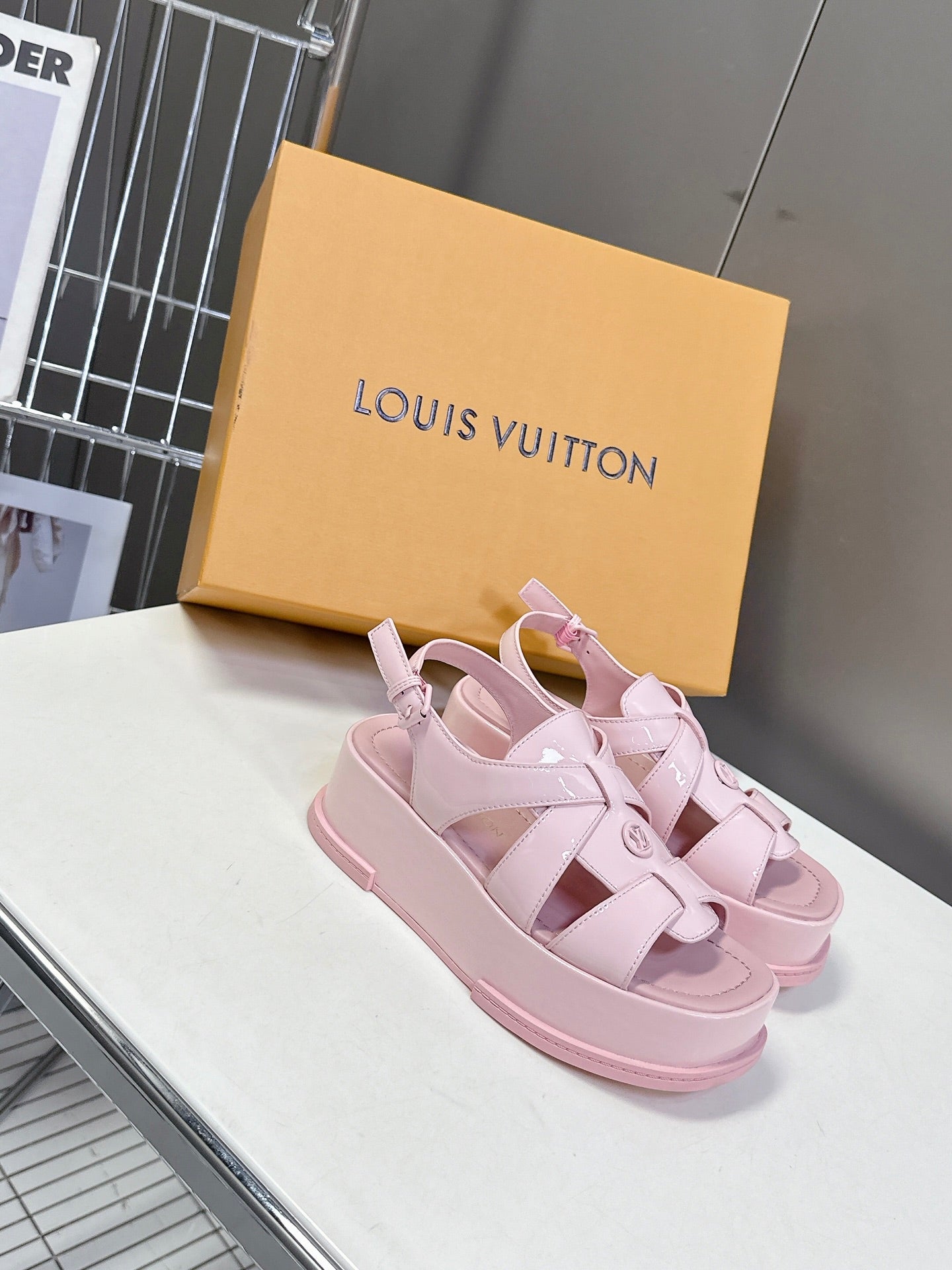 LuxluxHouse Best Quality Women Shoes Louis Vuitton