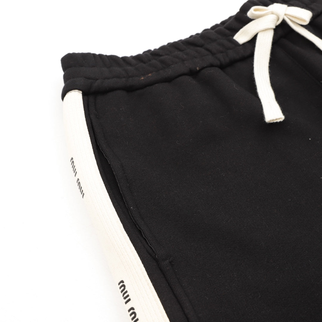 LuxluxHouse Best Quality Clothes Miu Miu Pants