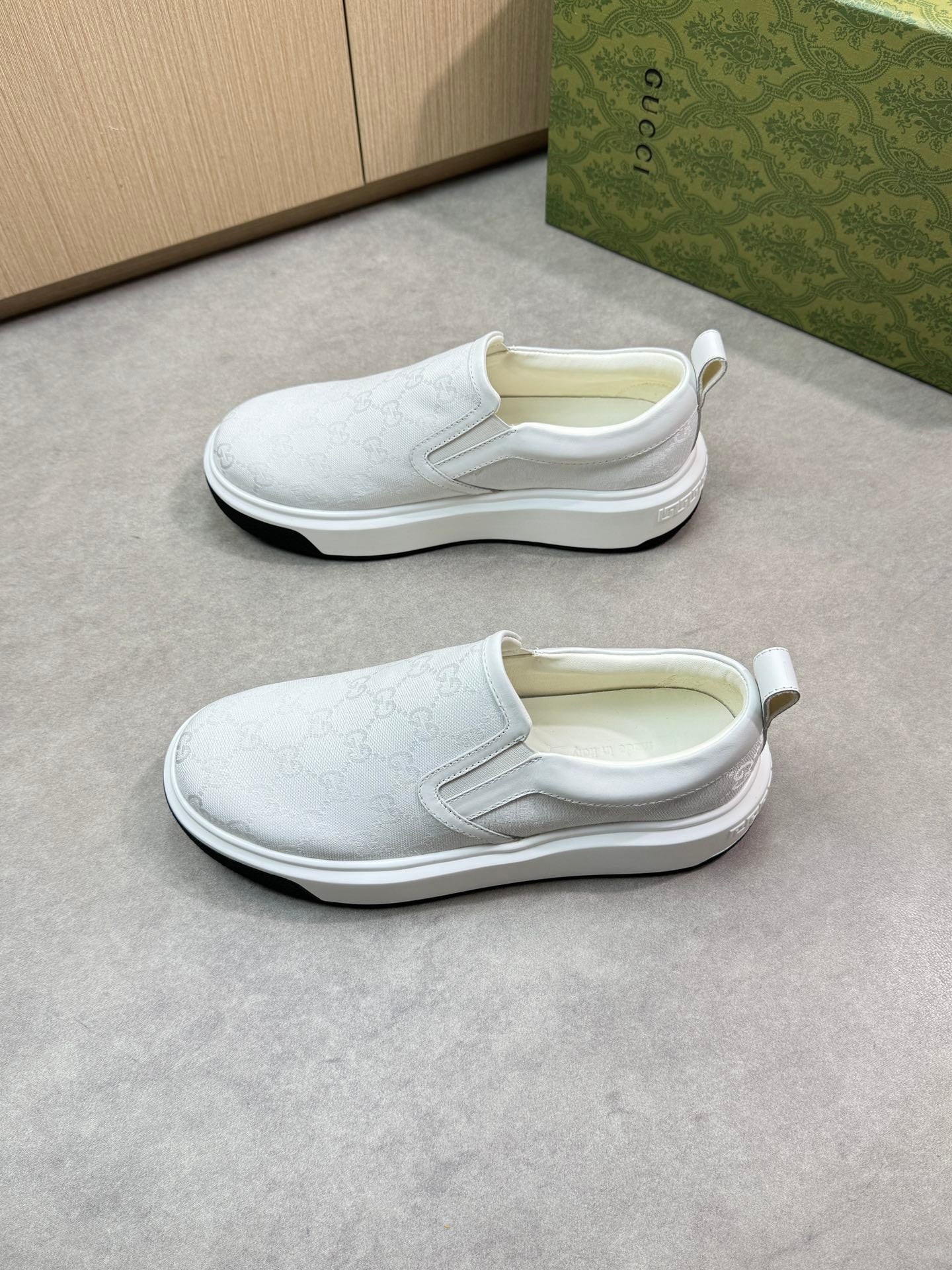 LuxluxHouse Best Quality Shoes Gucci
