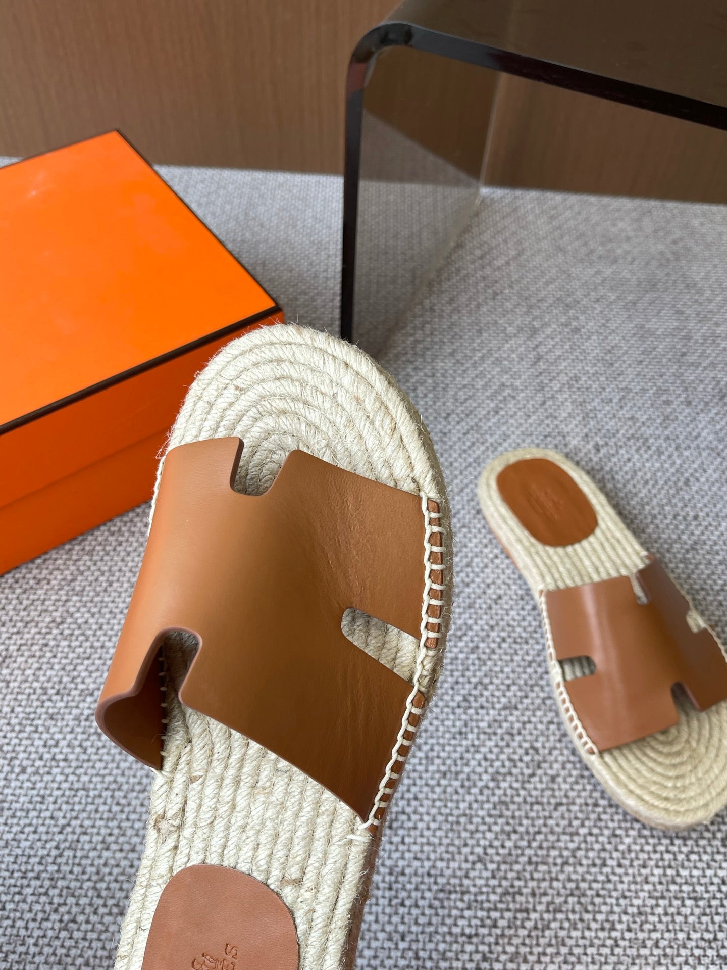 LuxluxHouse Best Quality Women Shoes Hermes