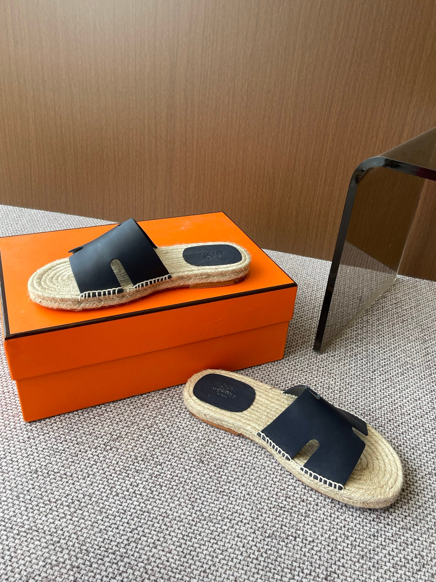 LuxluxHouse Best Quality Women Shoes Hermes