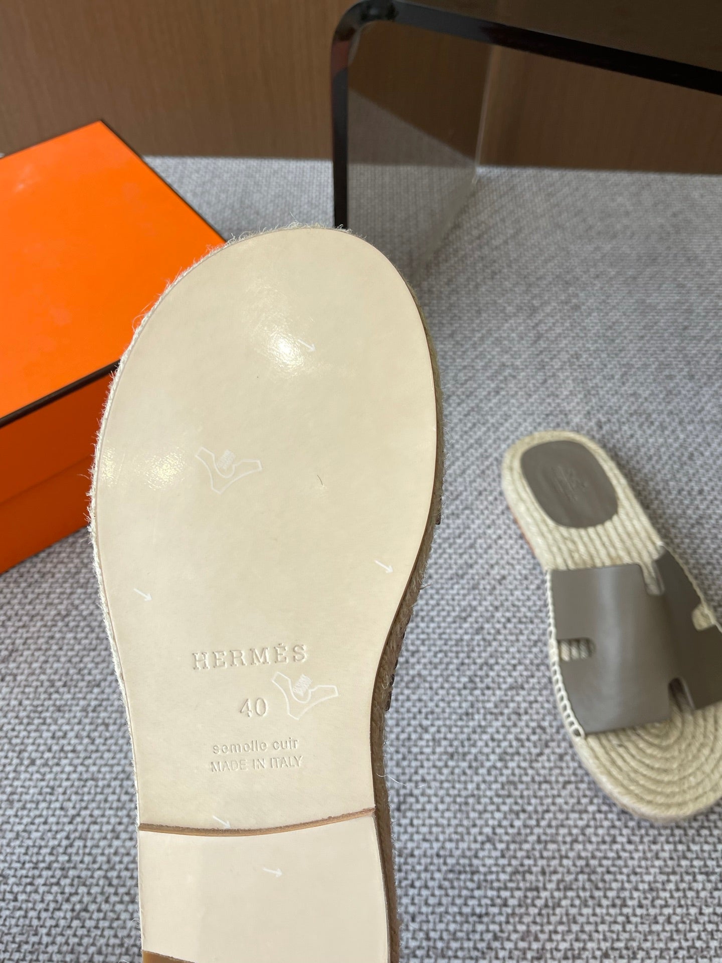 LuxluxHouse Best Quality Women Shoes Hermes