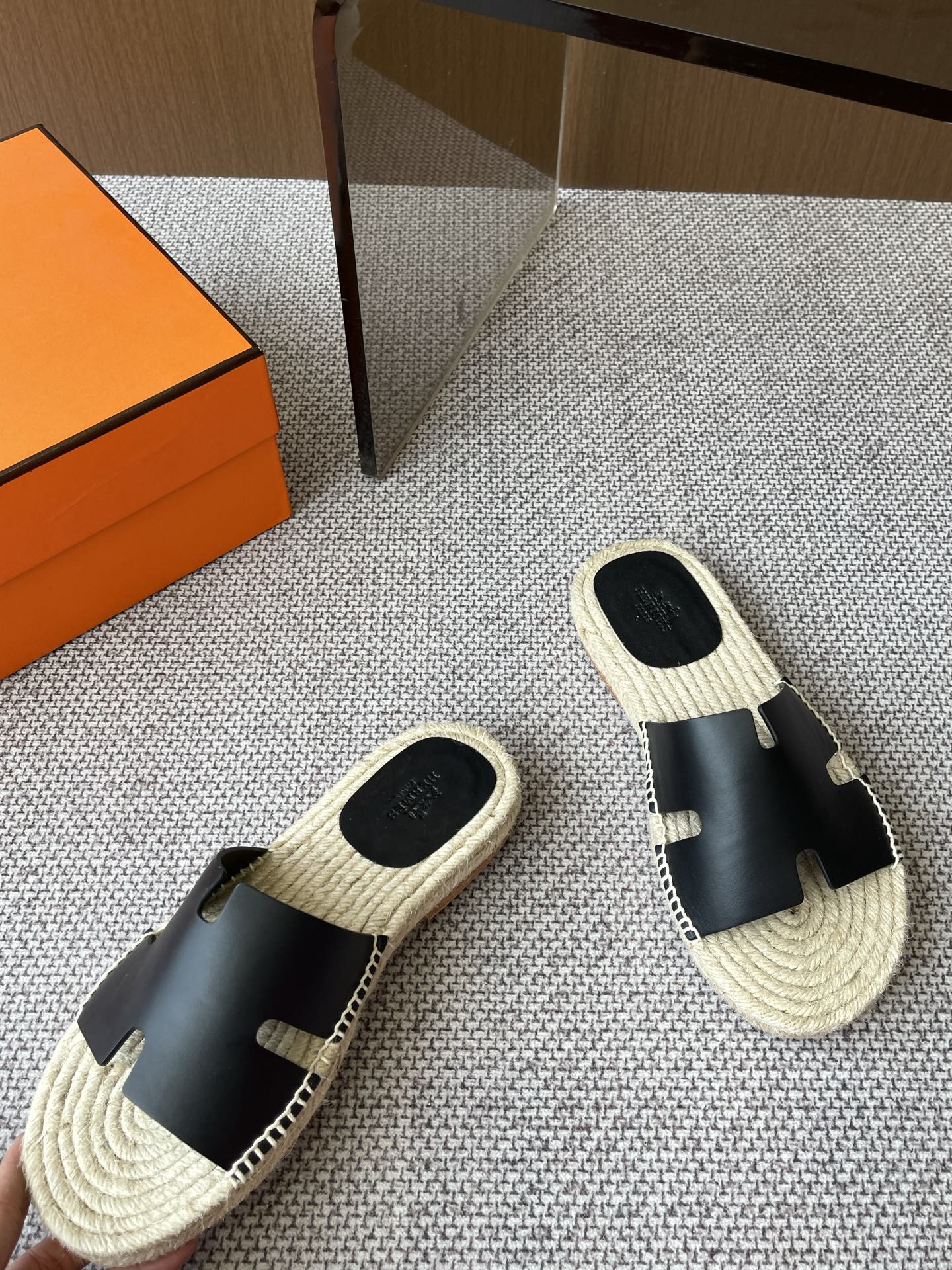 LuxluxHouse Best Quality Women Shoes Hermes