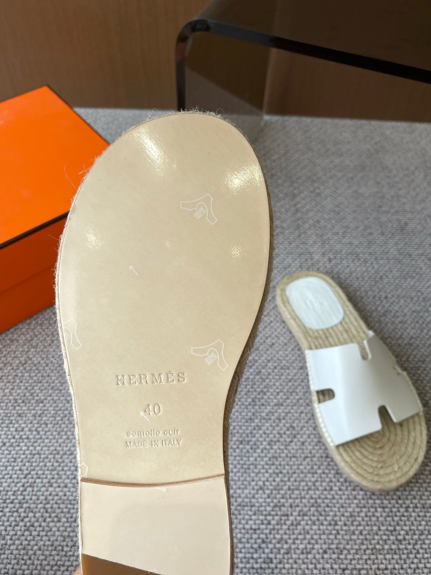 LuxluxHouse Best Quality Women Shoes Hermes