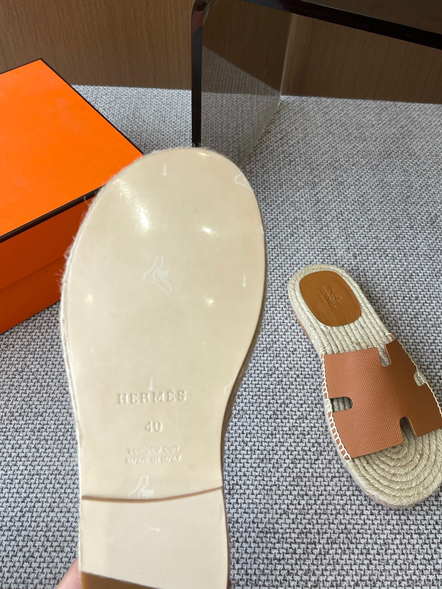LuxluxHouse Best Quality Women Shoes Hermes