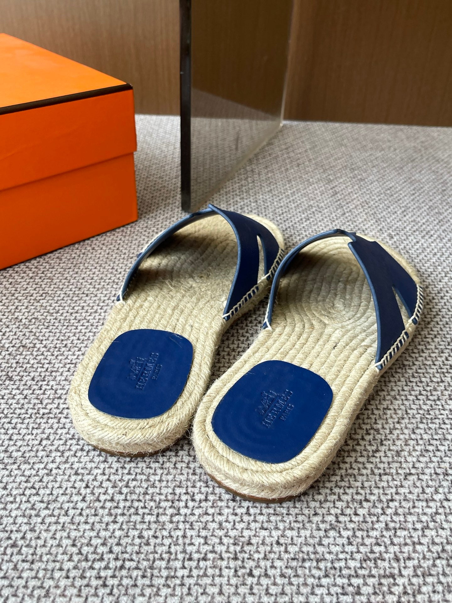 LuxluxHouse Best Quality Women Shoes Hermes