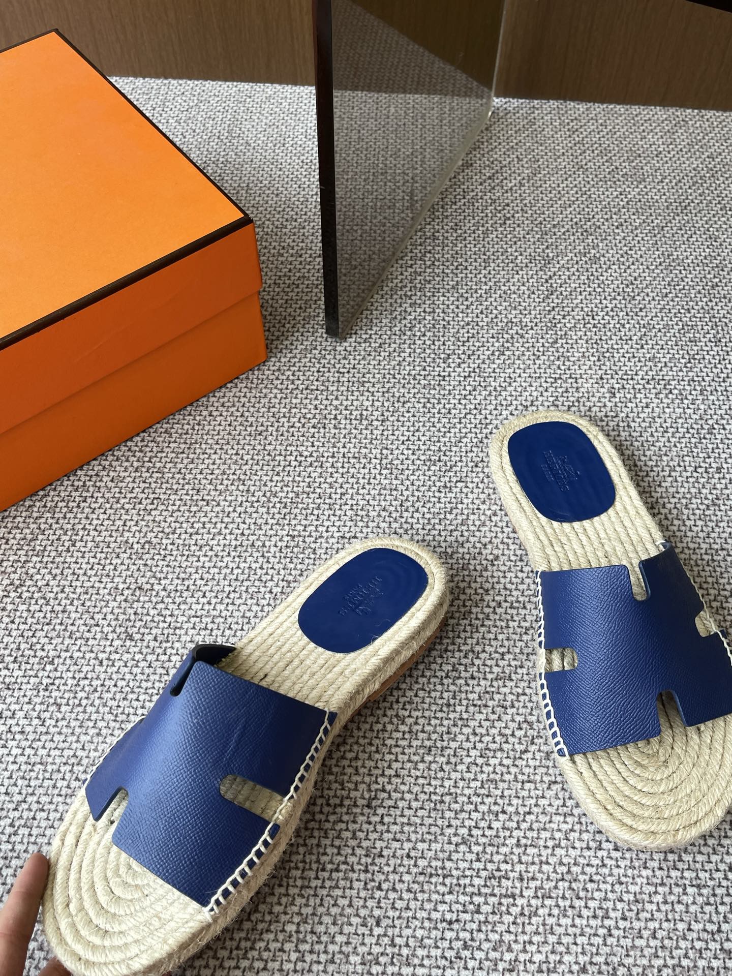 LuxluxHouse Best Quality Women Shoes Hermes
