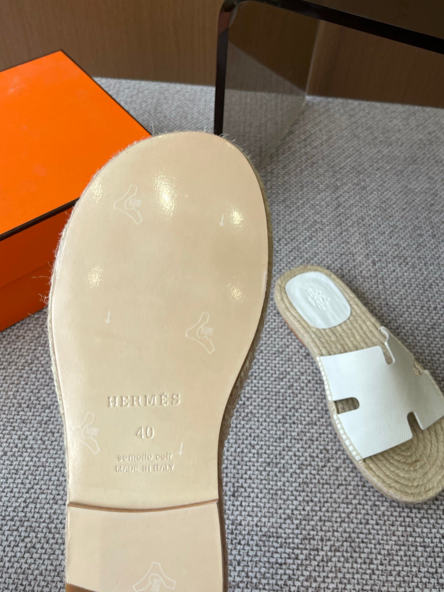LuxluxHouse Best Quality Women Shoes Hermes