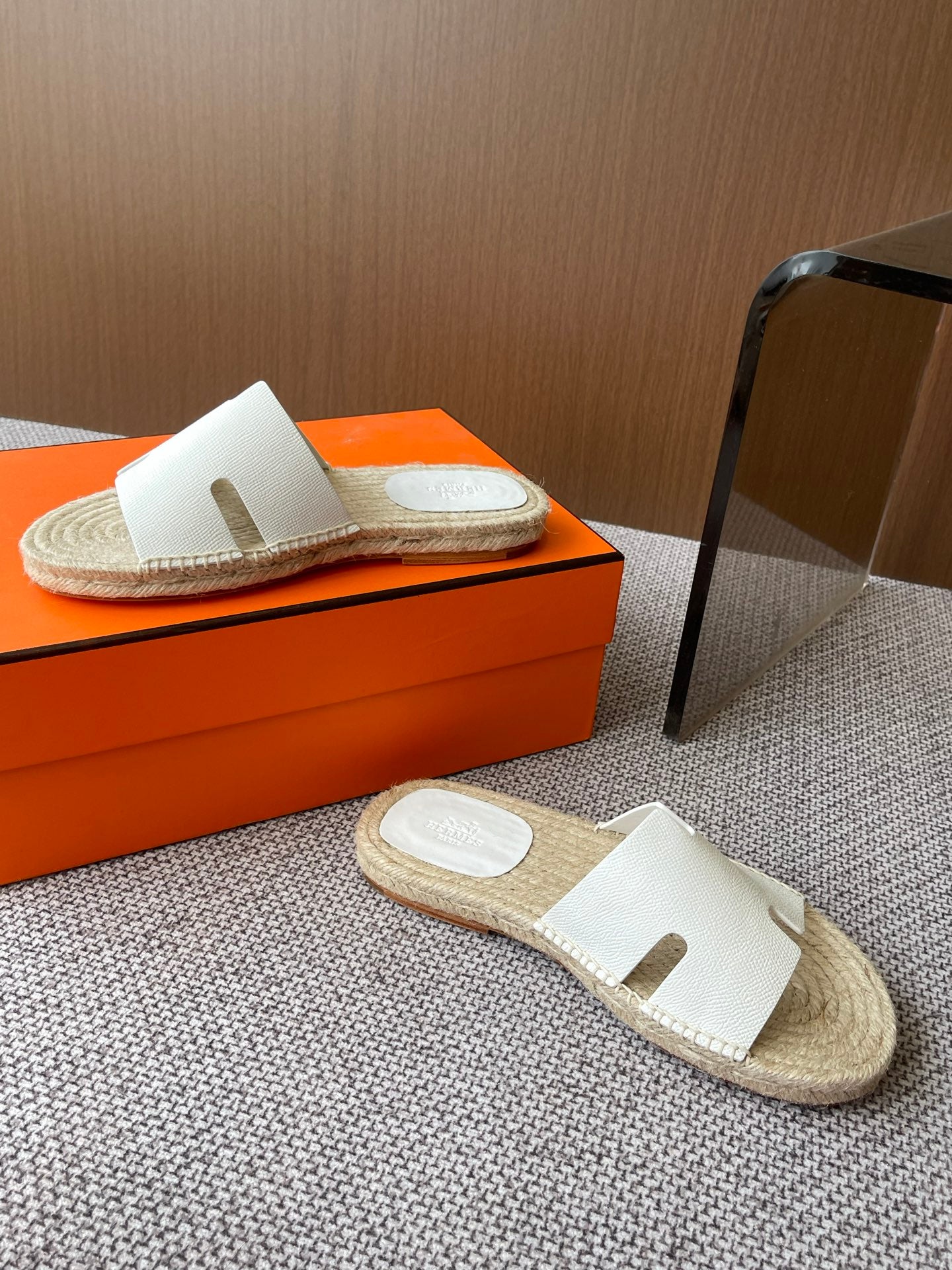 LuxluxHouse Best Quality Women Shoes Hermes