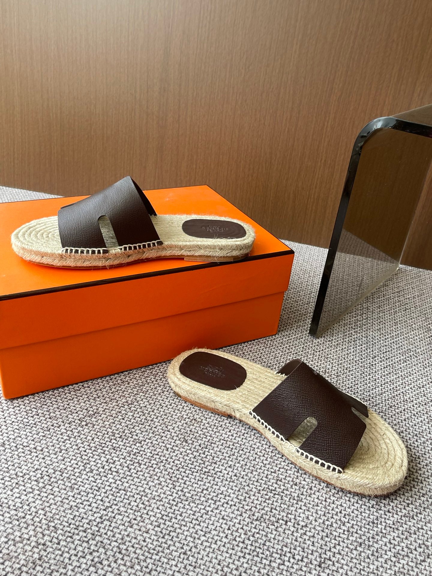 LuxluxHouse Best Quality Women Shoes Hermes