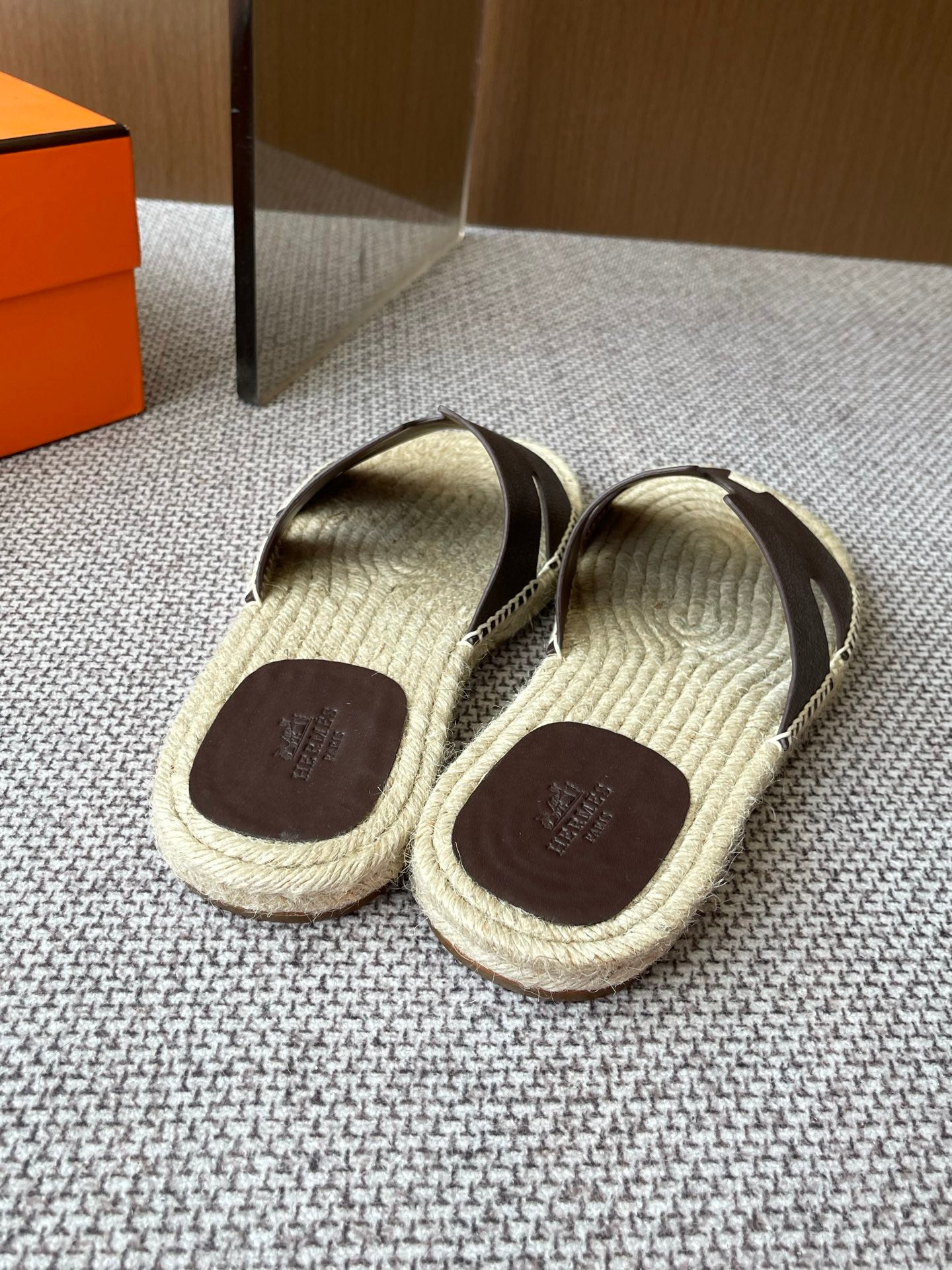 LuxluxHouse Best Quality Women Shoes Hermes