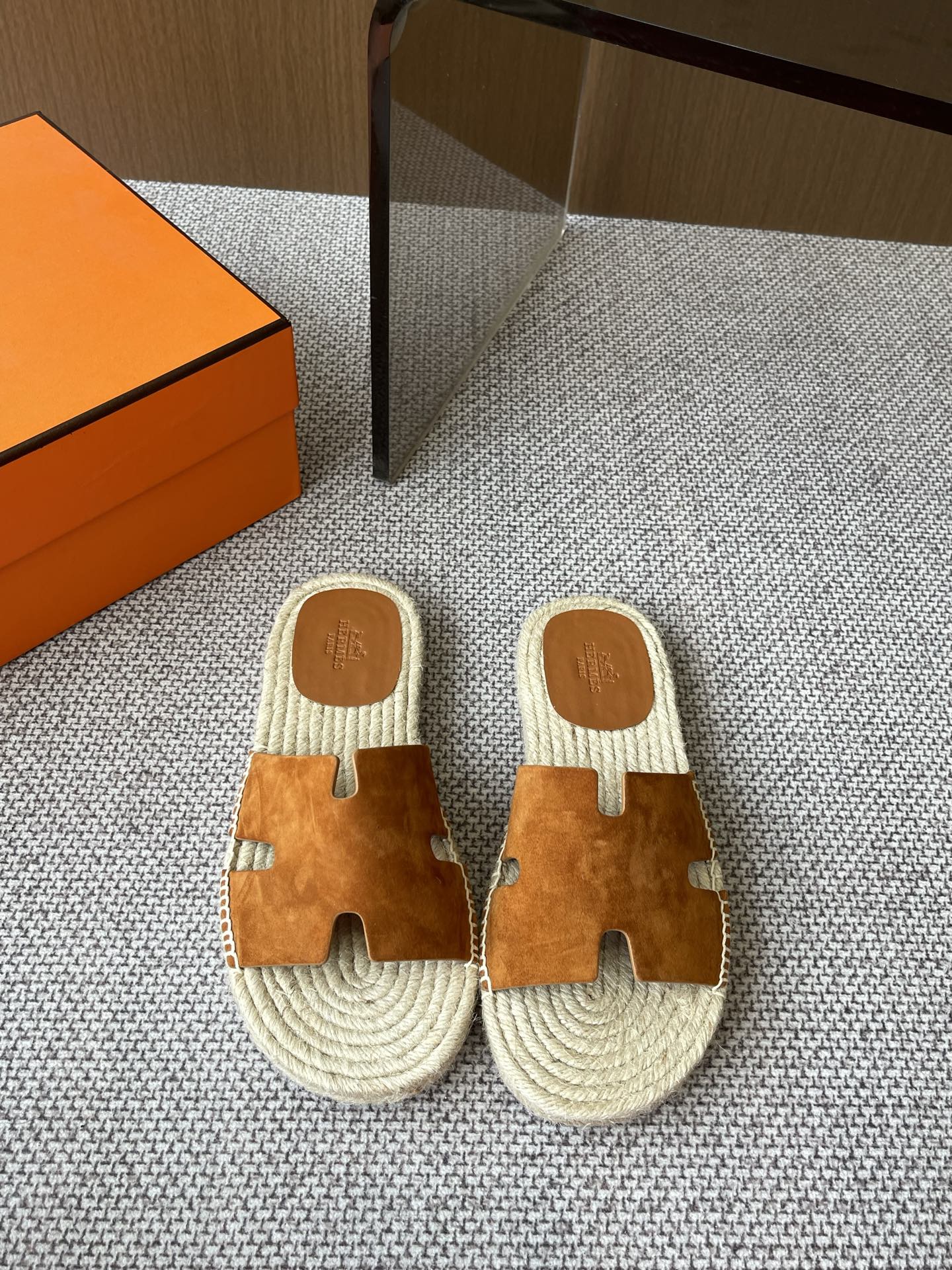 LuxluxHouse Best Quality Women Shoes Hermes