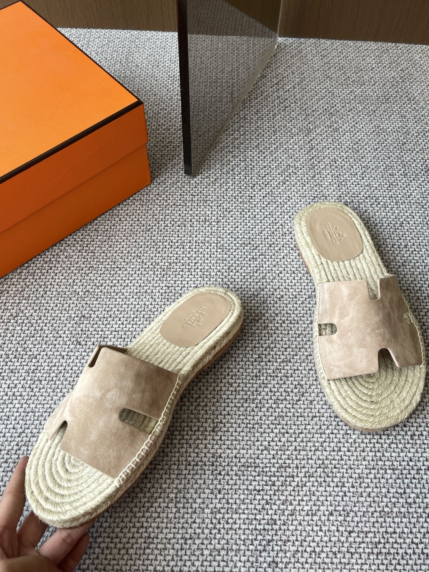 LuxluxHouse Best Quality Women Shoes Hermes
