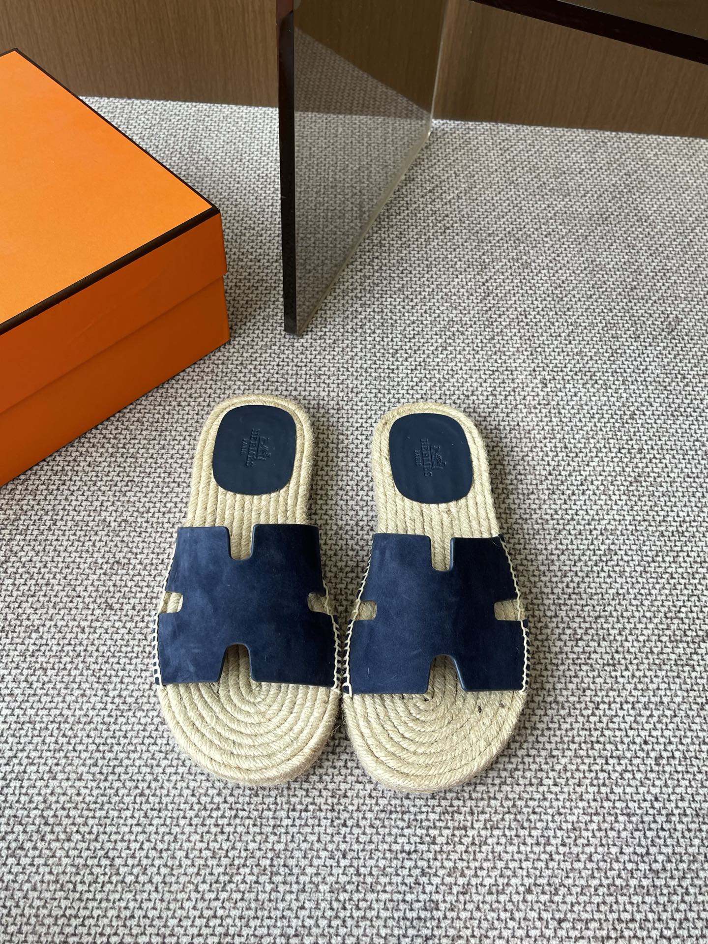 LuxluxHouse Best Quality Women Shoes Hermes