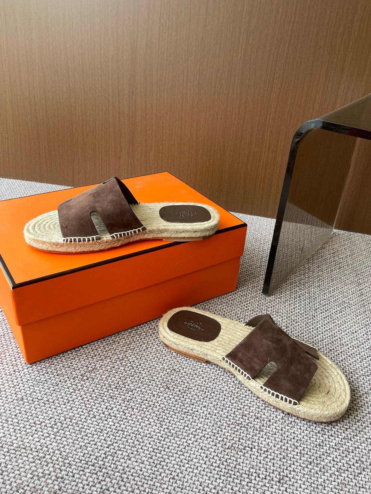 LuxluxHouse Best Quality Women Shoes Hermes