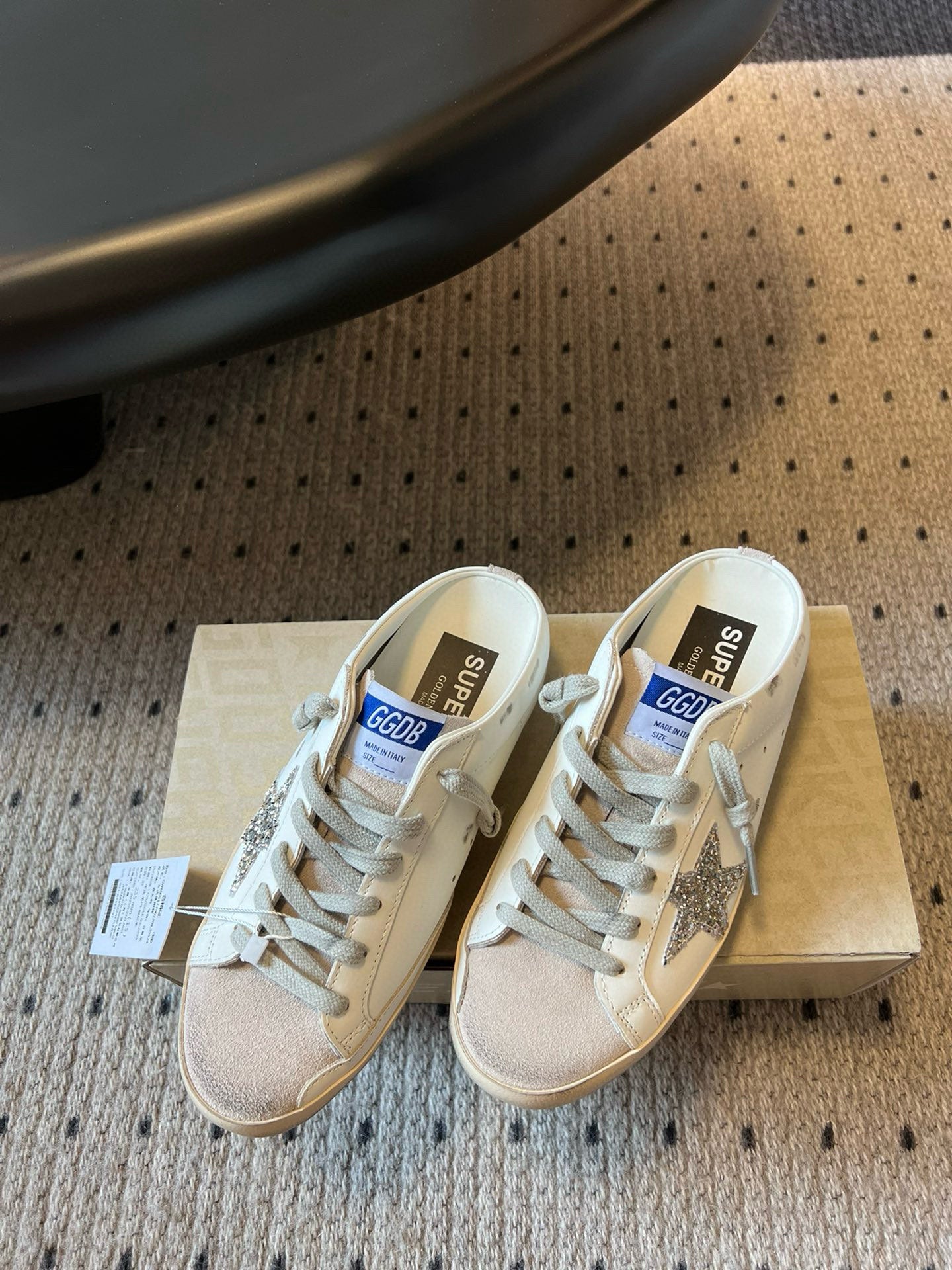 LuxluxHouse Best Quality Shoes Golden Goose