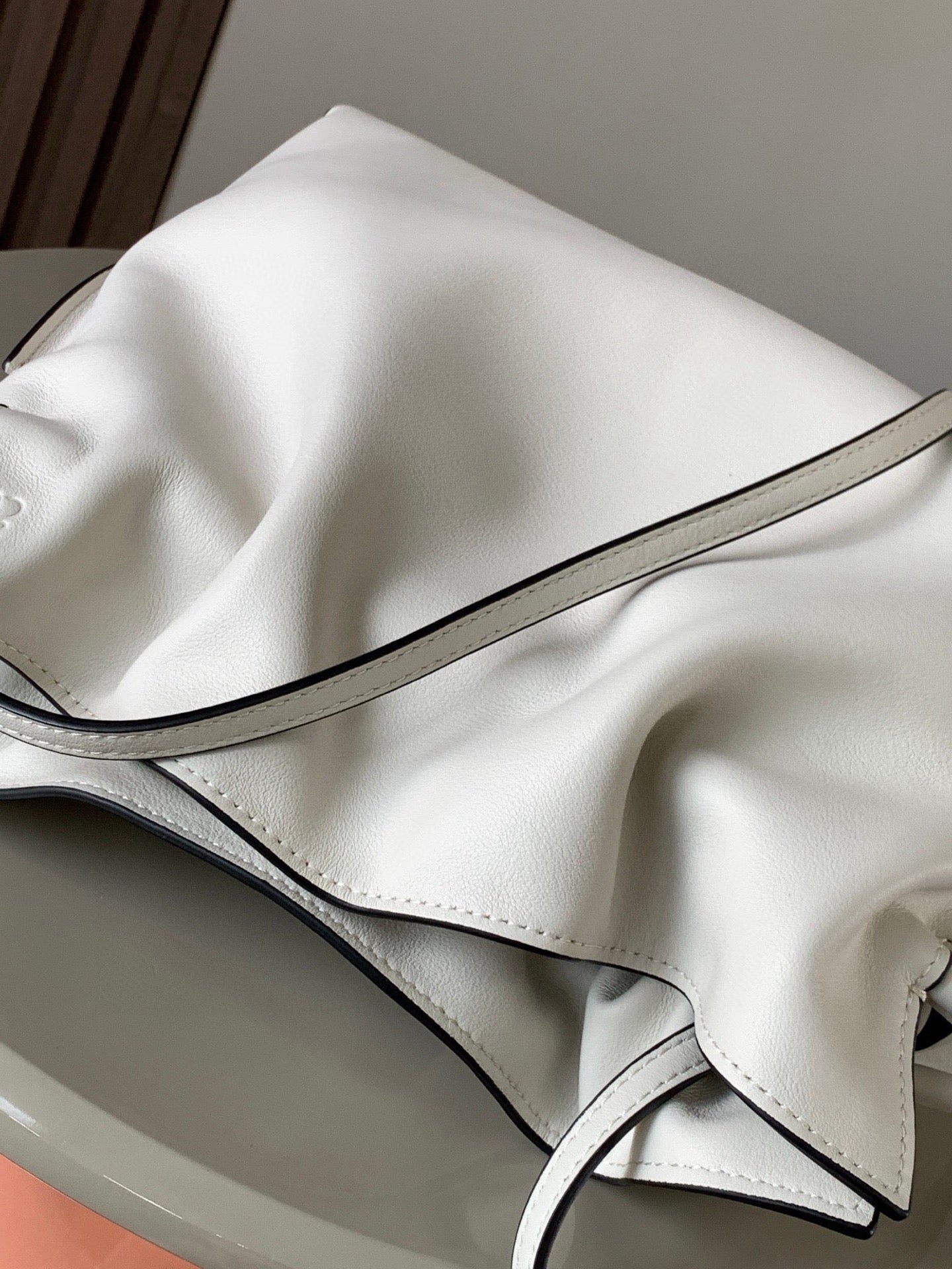 LuxluxHouse Best Quality Bags Loewe