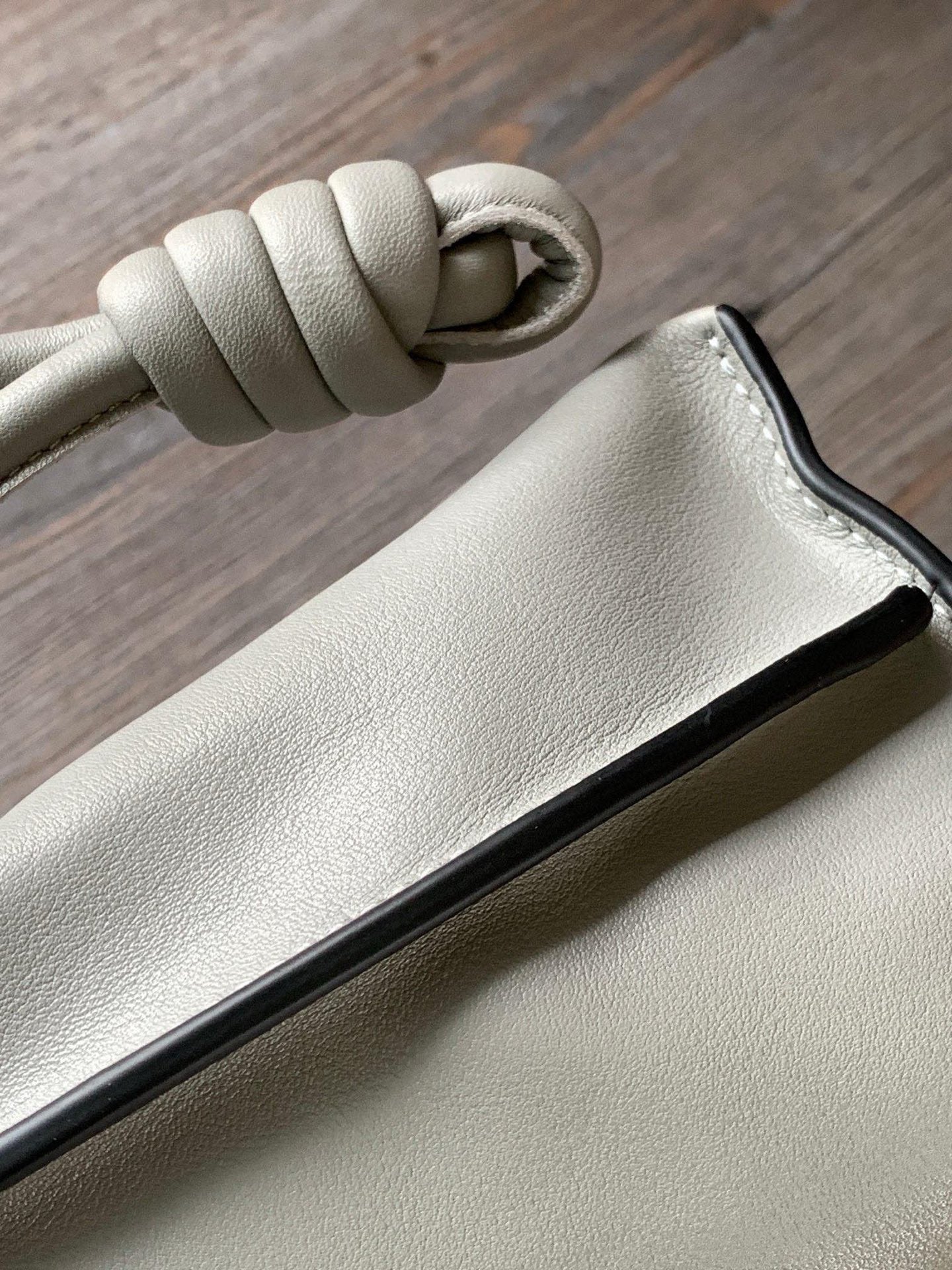 LuxluxHouse Best Quality Bags Loewe