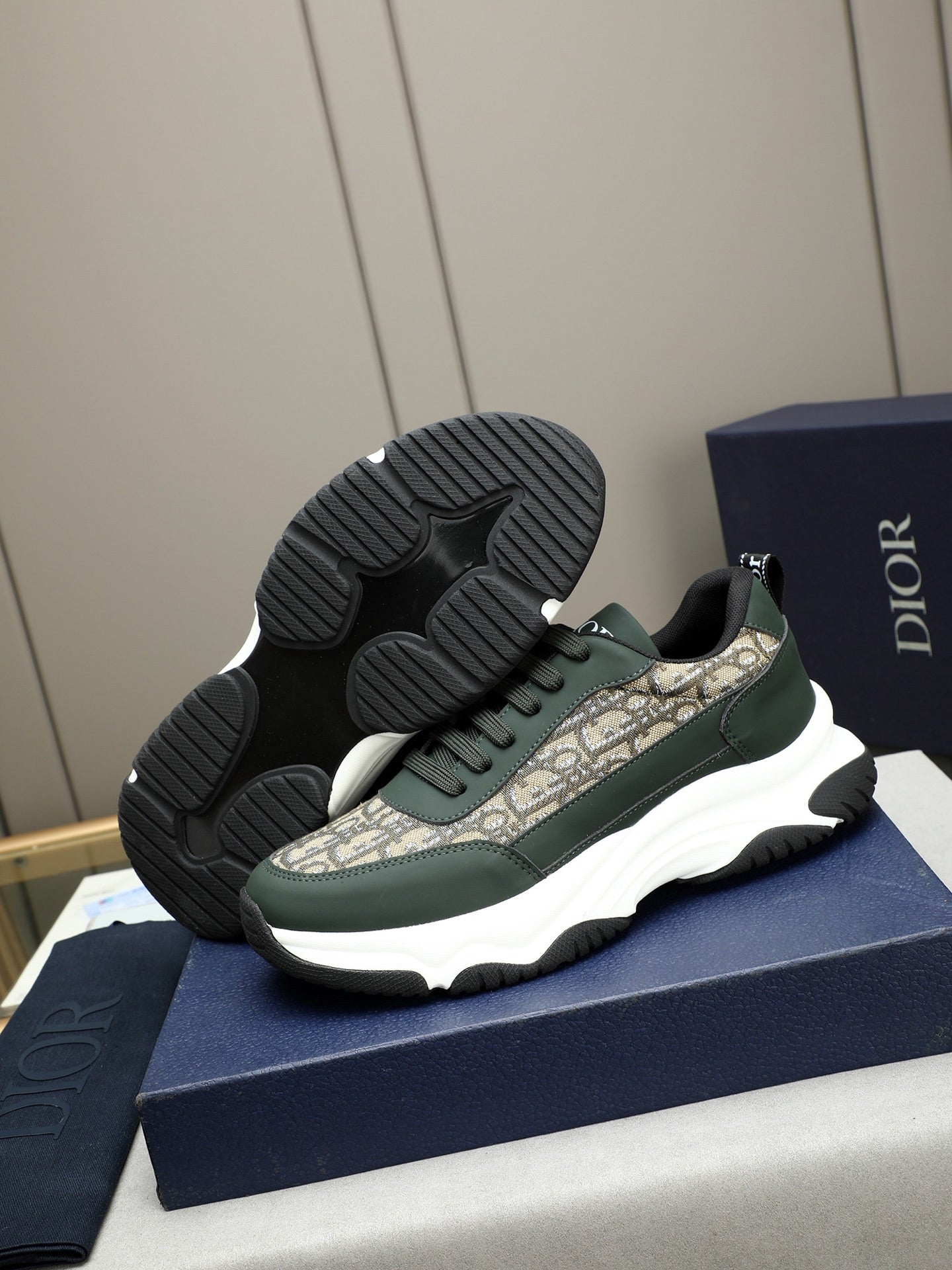 LuxluxHouse Best Quality Shoes Dior
