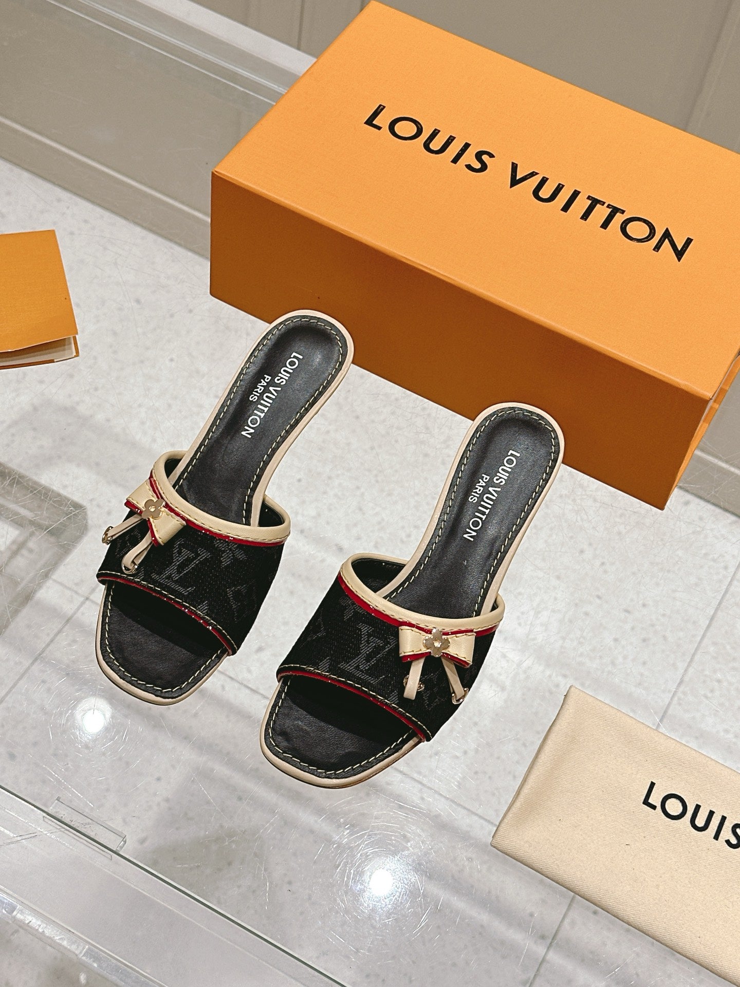 LuxluxHouse Best Quality Women Shoes Louis Vuitton