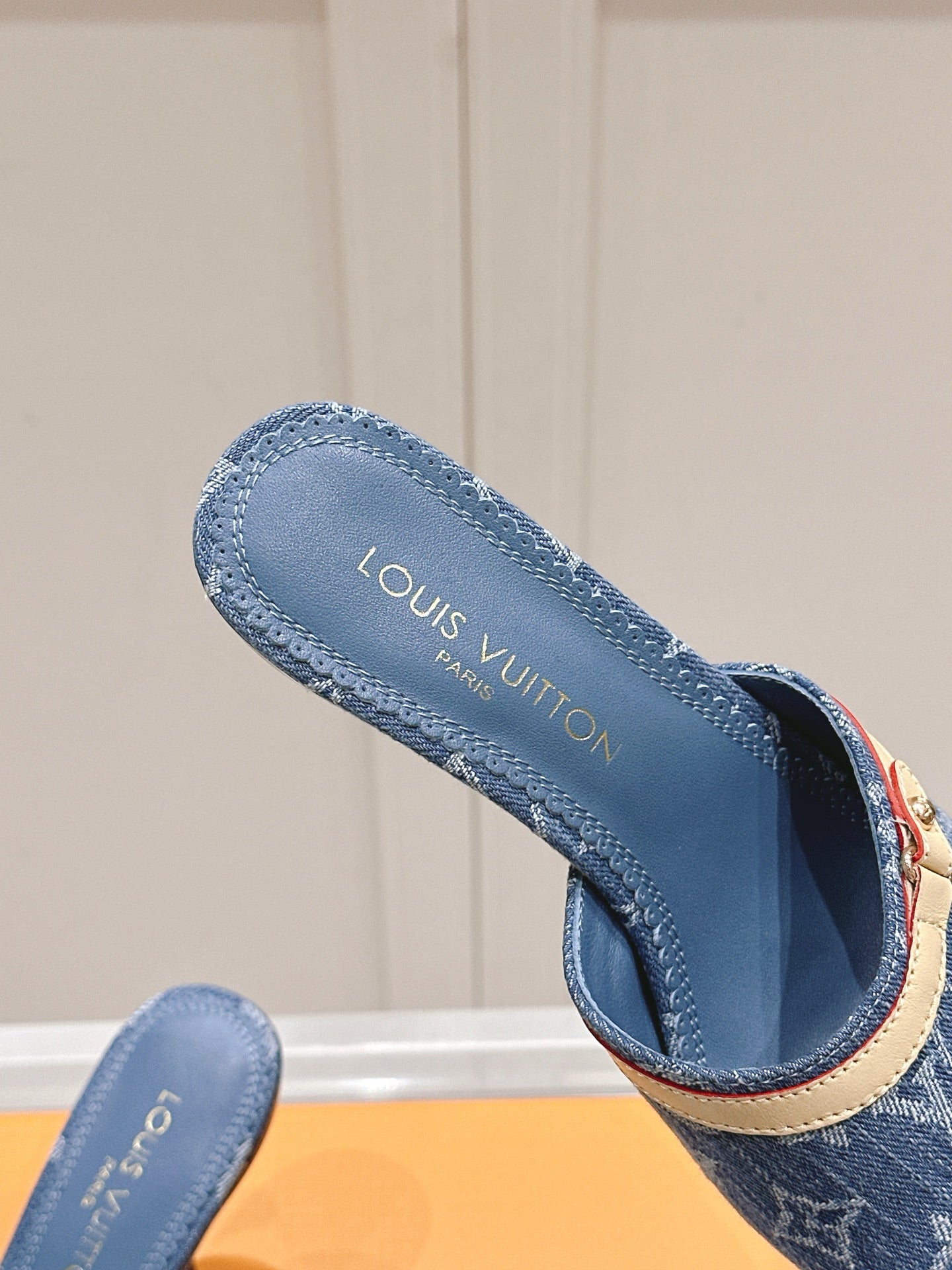 LuxluxHouse Best Quality Women Shoes Louis Vuitton