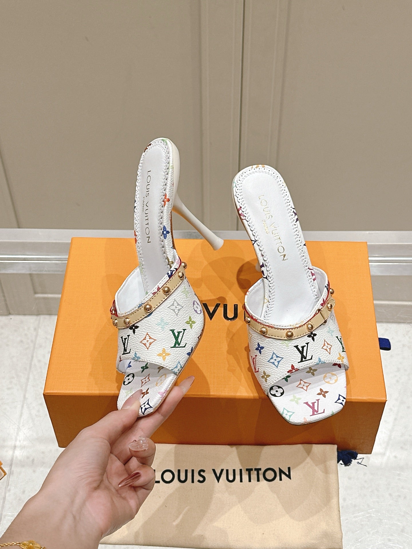 LuxluxHouse Best Quality Women Shoes Louis Vuitton