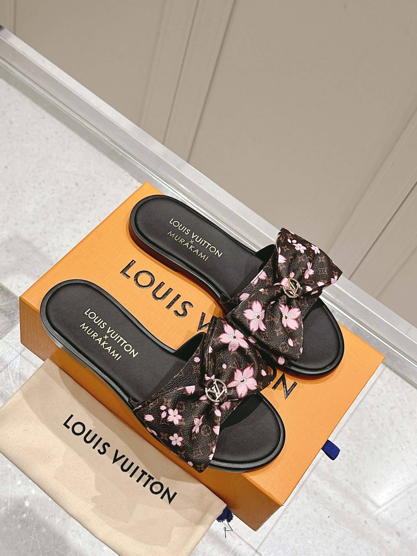 LuxluxHouse Best Quality Women Shoes Louis Vuitton