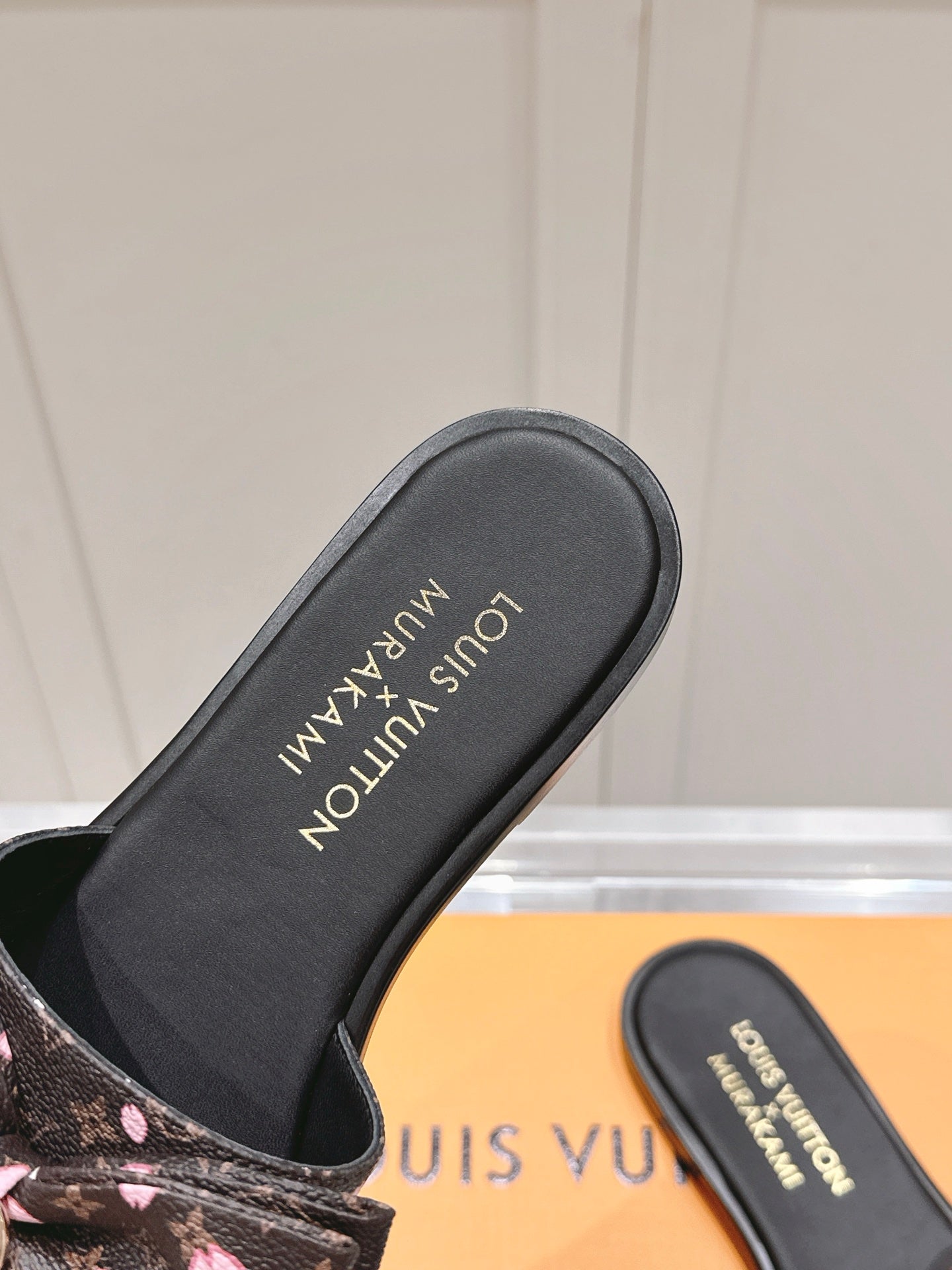 LuxluxHouse Best Quality Women Shoes Louis Vuitton