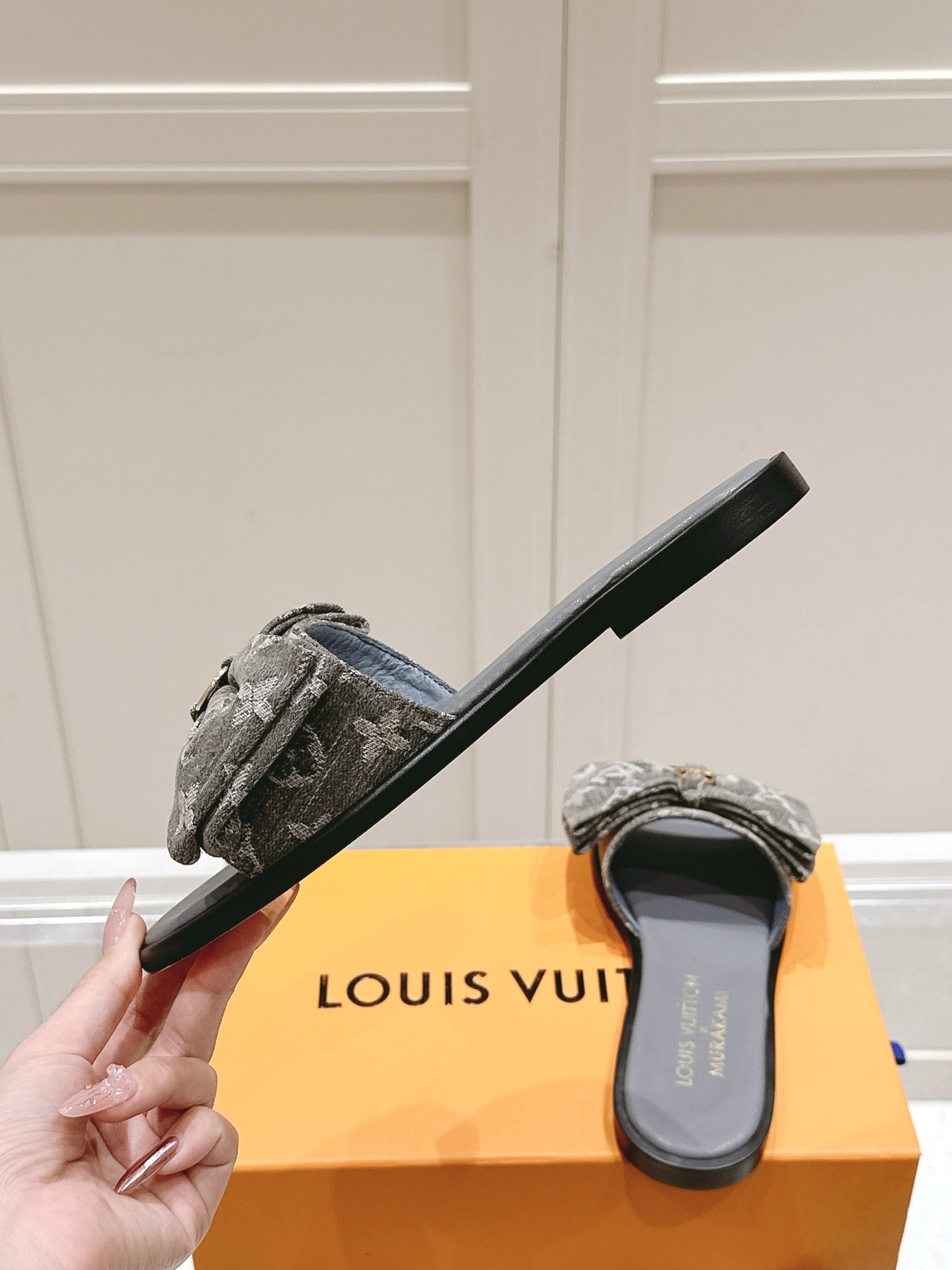 LuxluxHouse Best Quality Women Shoes Louis Vuitton