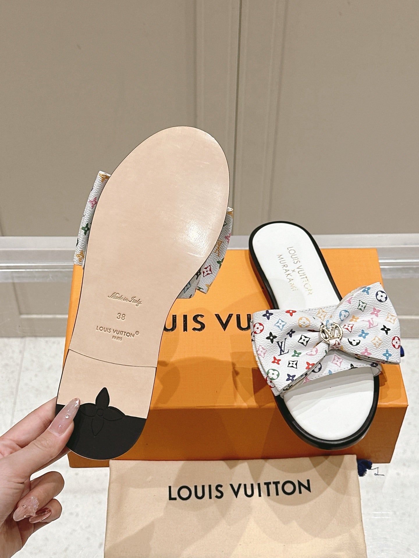 LuxluxHouse Best Quality Women Shoes Louis Vuitton