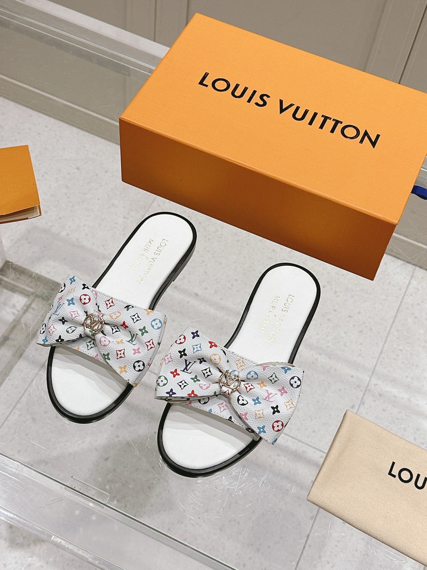 LuxluxHouse Best Quality Women Shoes Louis Vuitton