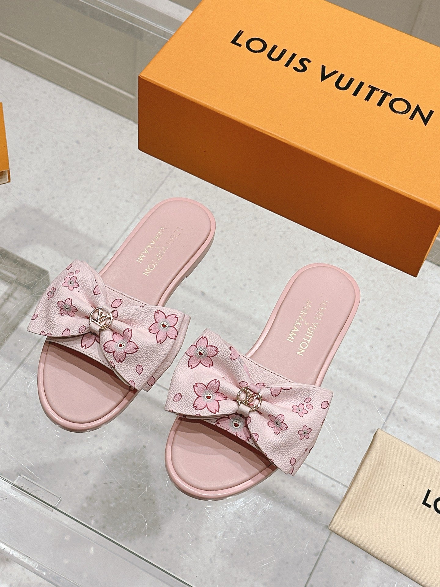 LuxluxHouse Best Quality Women Shoes Louis Vuitton
