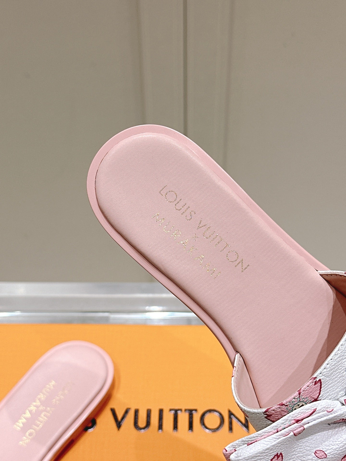 LuxluxHouse Best Quality Women Shoes Louis Vuitton