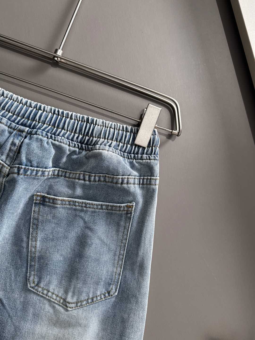 LuxluxHouse Best Quality Clothes Pants Moncler
