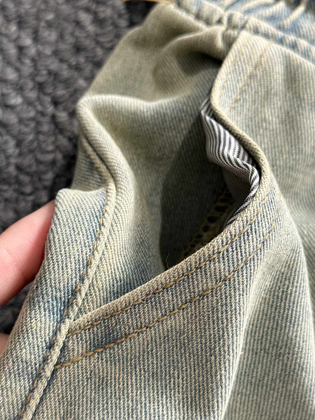 LuxluxHouse Best Quality Clothes Pants Moncler