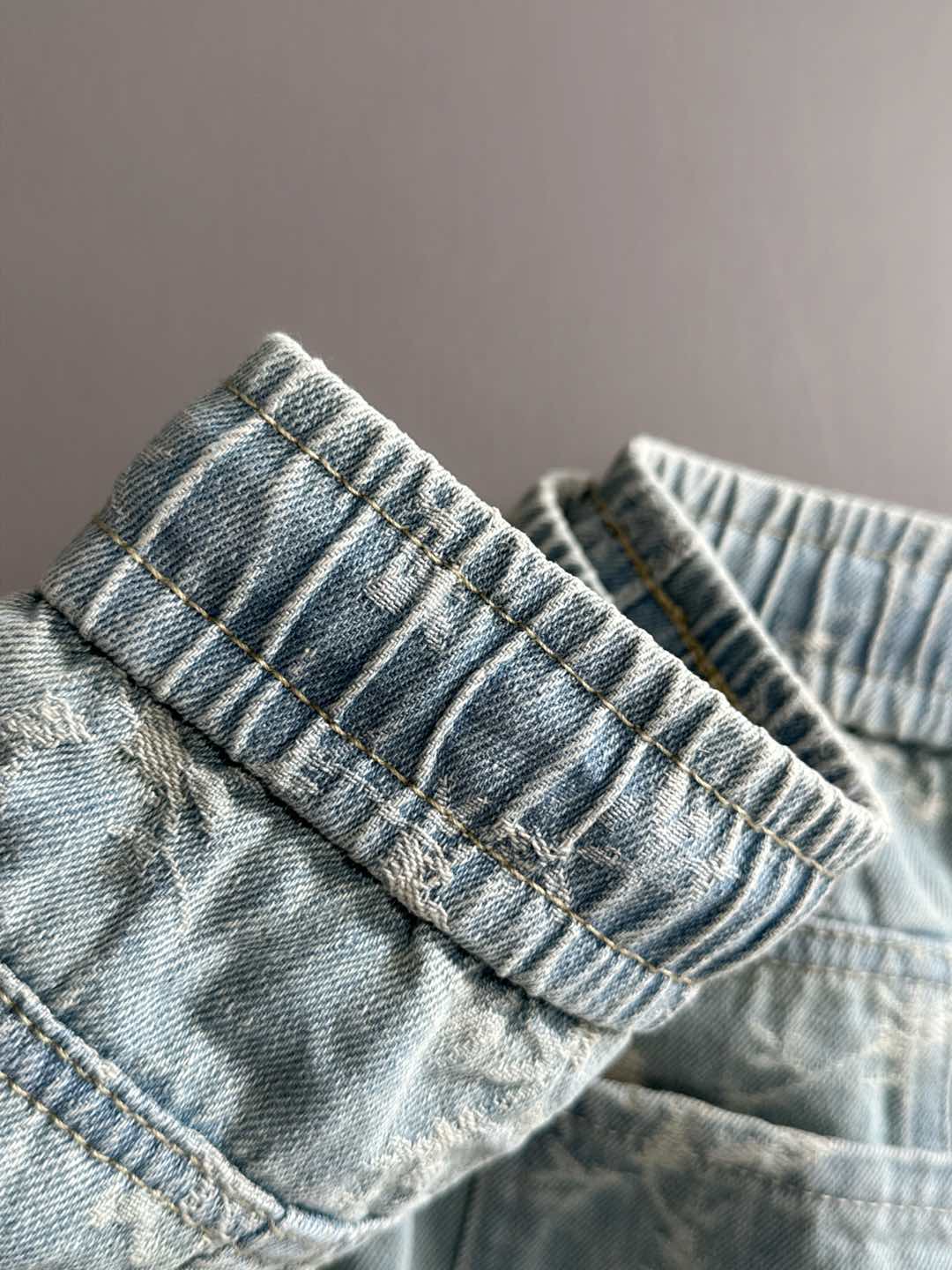 LuxluxHouse Best Quality Clothes Pants Moncler