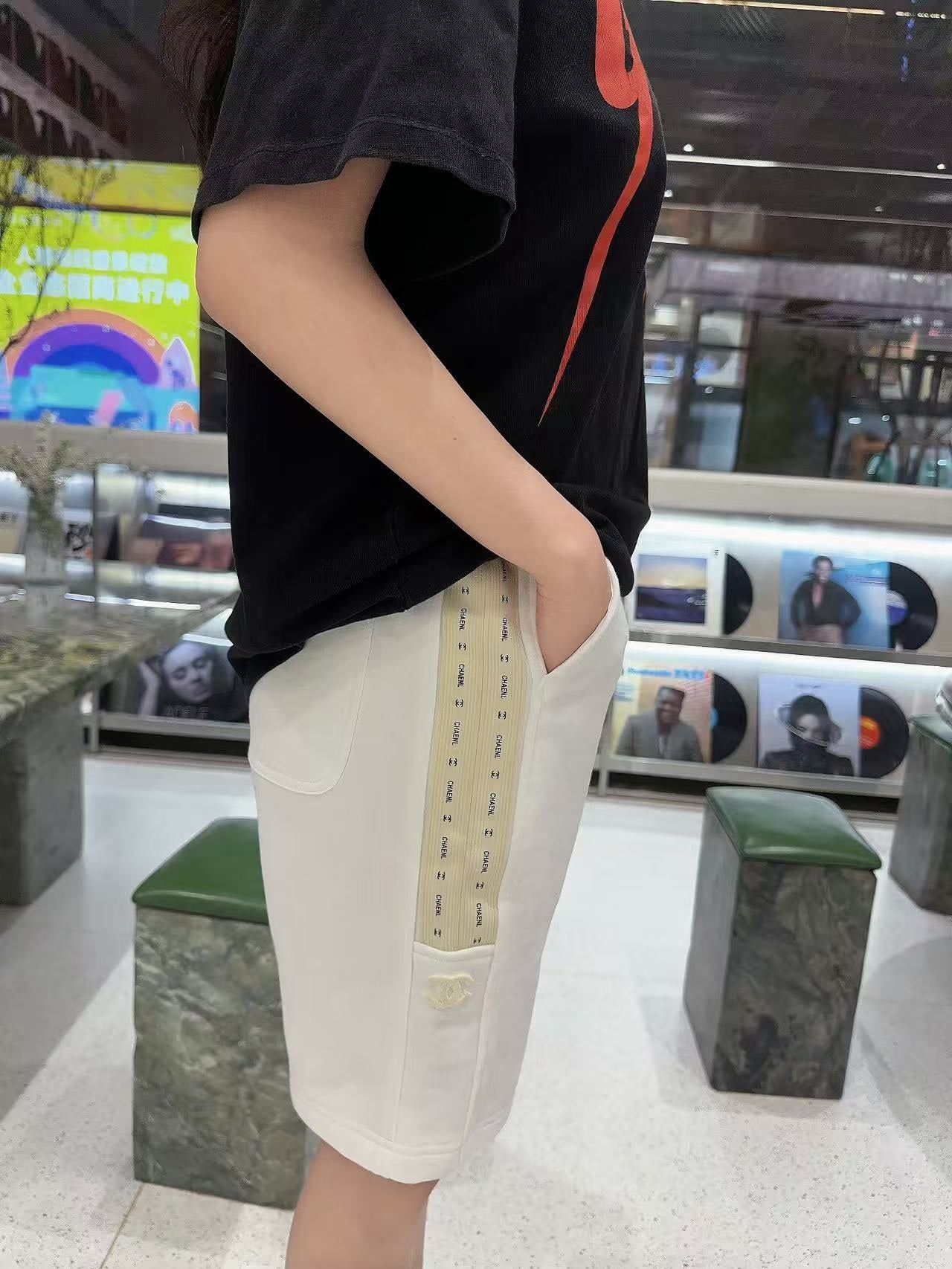 LuxluxHouse Best Quality Clothes Pants Chanel & Maison Margiela
