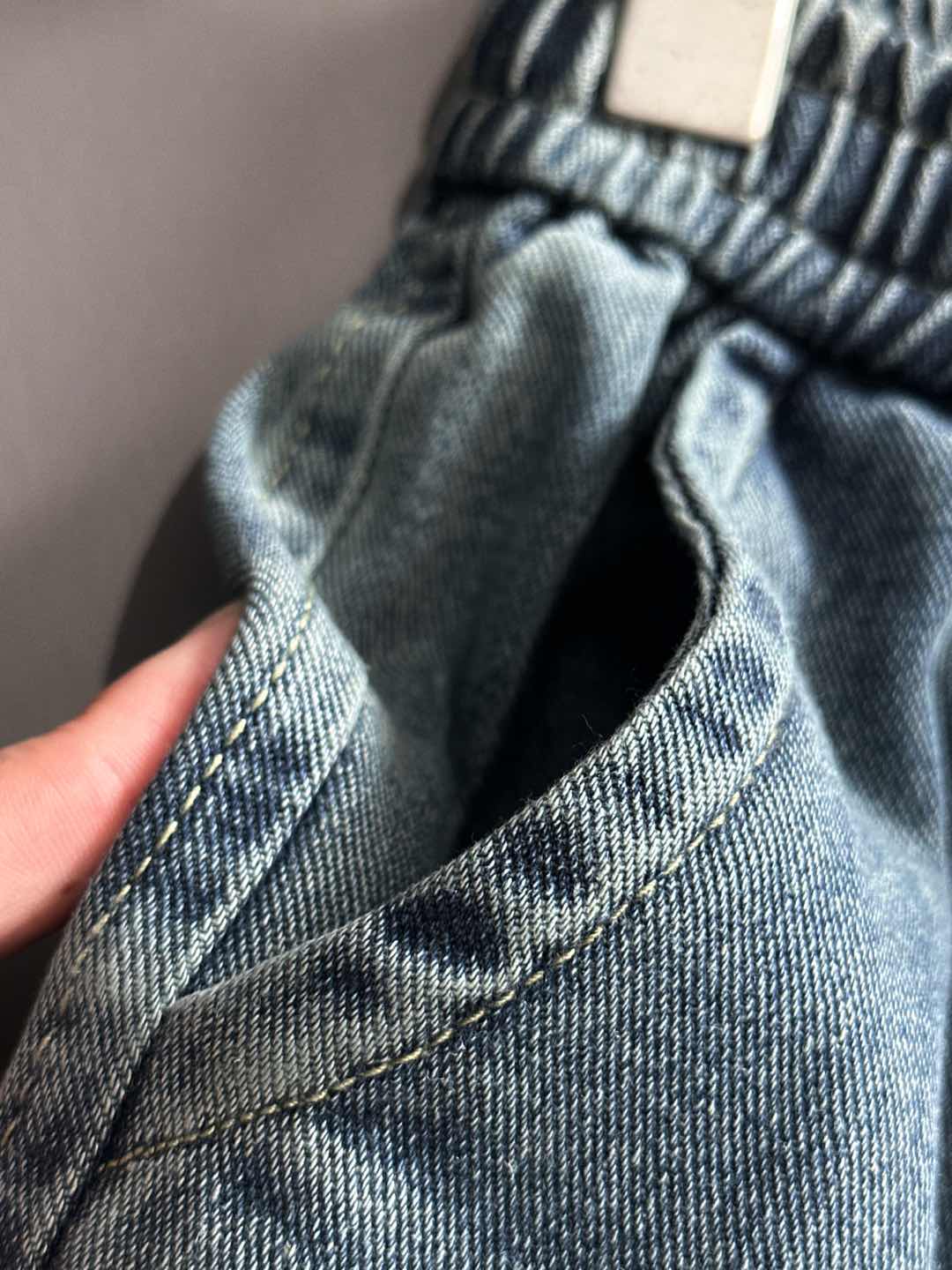 LuxluxHouse Best Quality Clothes Balenciaga Pants