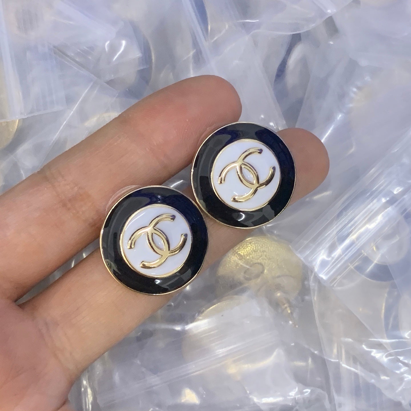 LuxluxHouse Low Price And High Quality Accessories Chanel