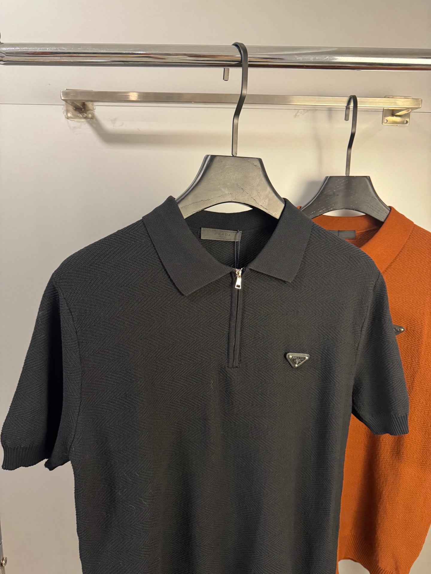 LuxluxHouse Best Quality Clothes Shirts&Polo Prada