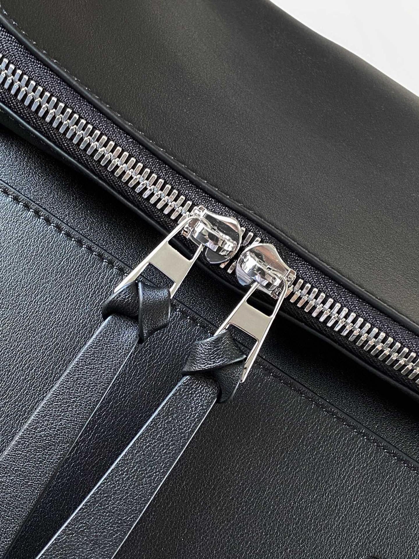 LuxluxHouse Best Quality Bags Loewe