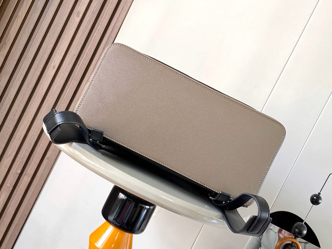 LuxluxHouse Best Quality Bags Loewe