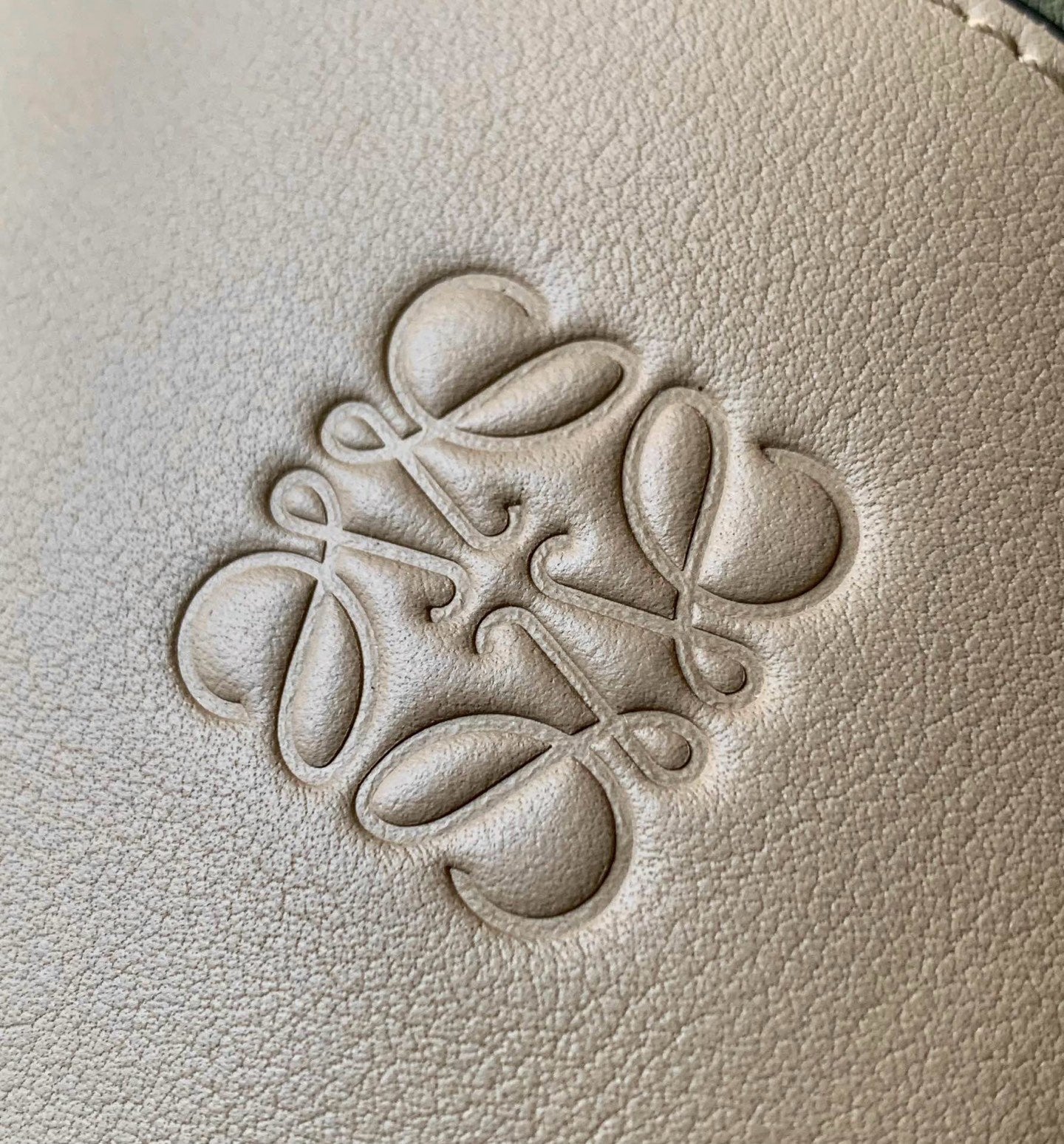 LuxluxHouse Best Quality Bags Loewe