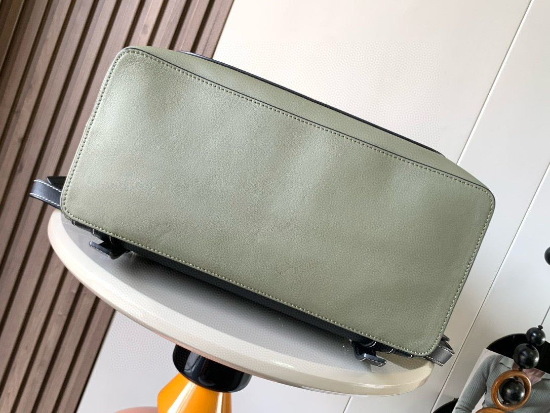 LuxluxHouse Best Quality Bags Loewe
