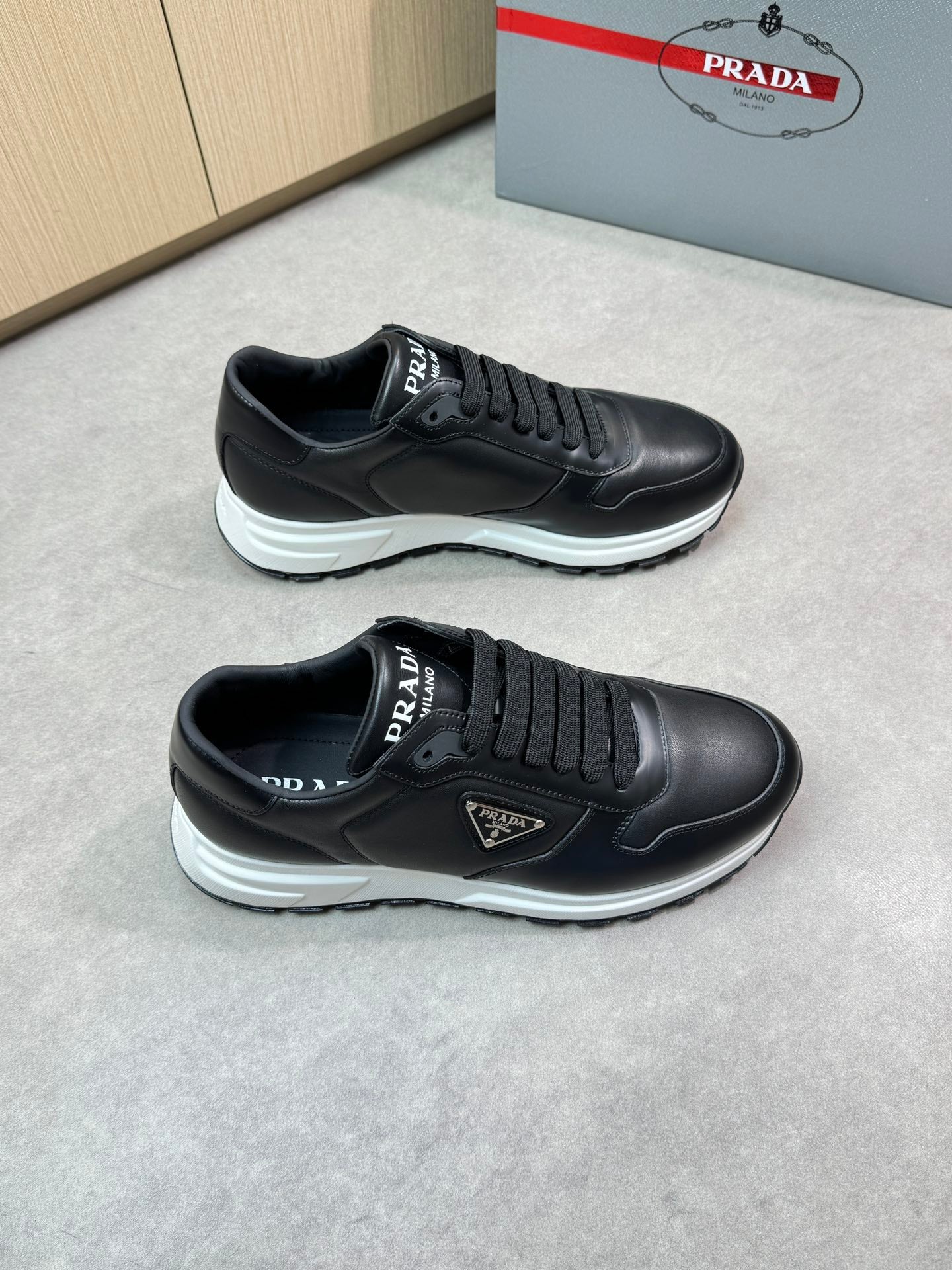 LuxluxHouse Best Quality Shoes Prada
