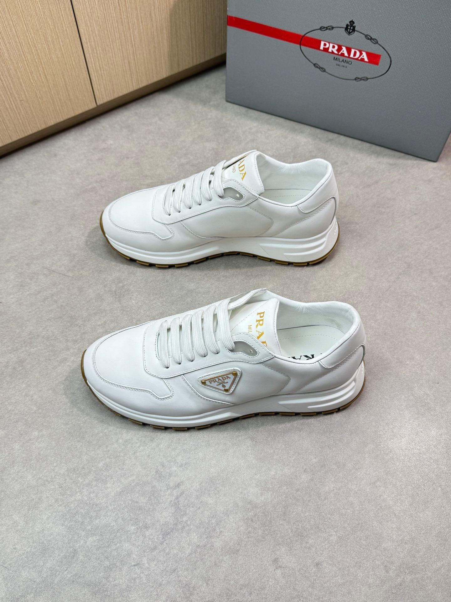 LuxluxHouse Best Quality Shoes Prada