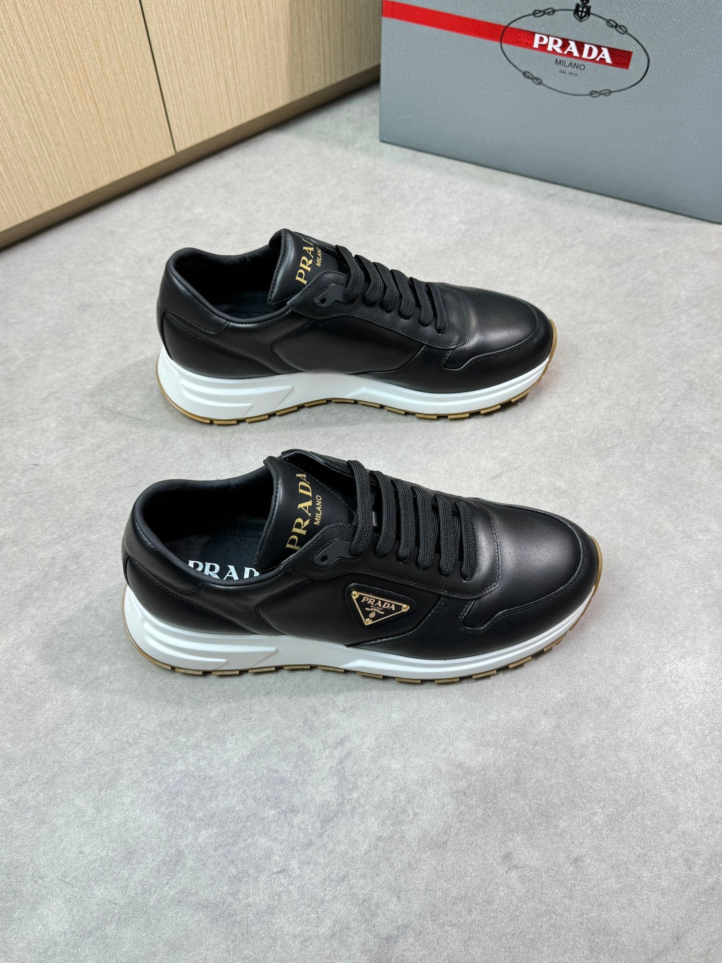 LuxluxHouse Best Quality Shoes Prada