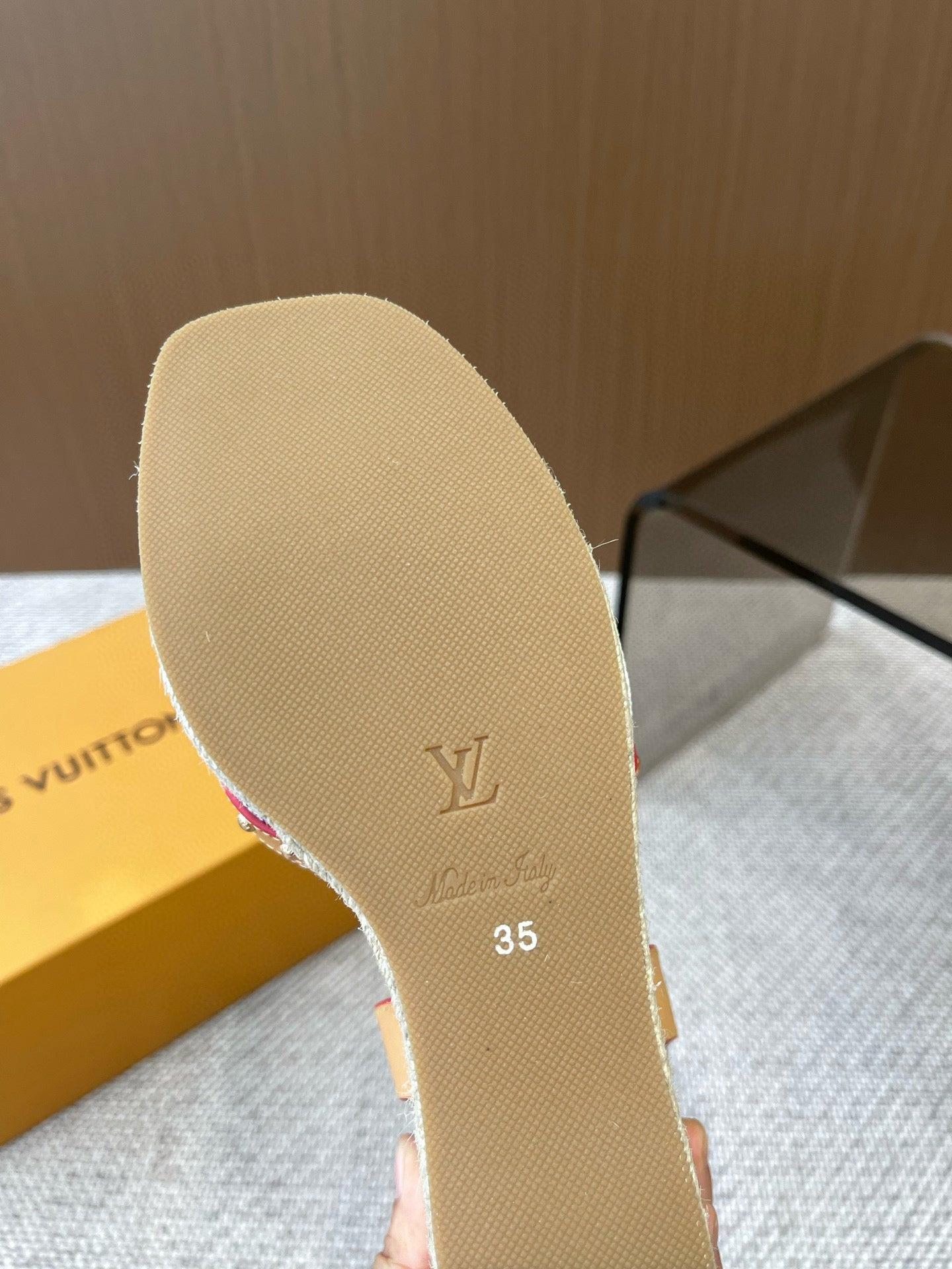 LuxluxHouse Best Quality Women Shoes Louis Vuitton