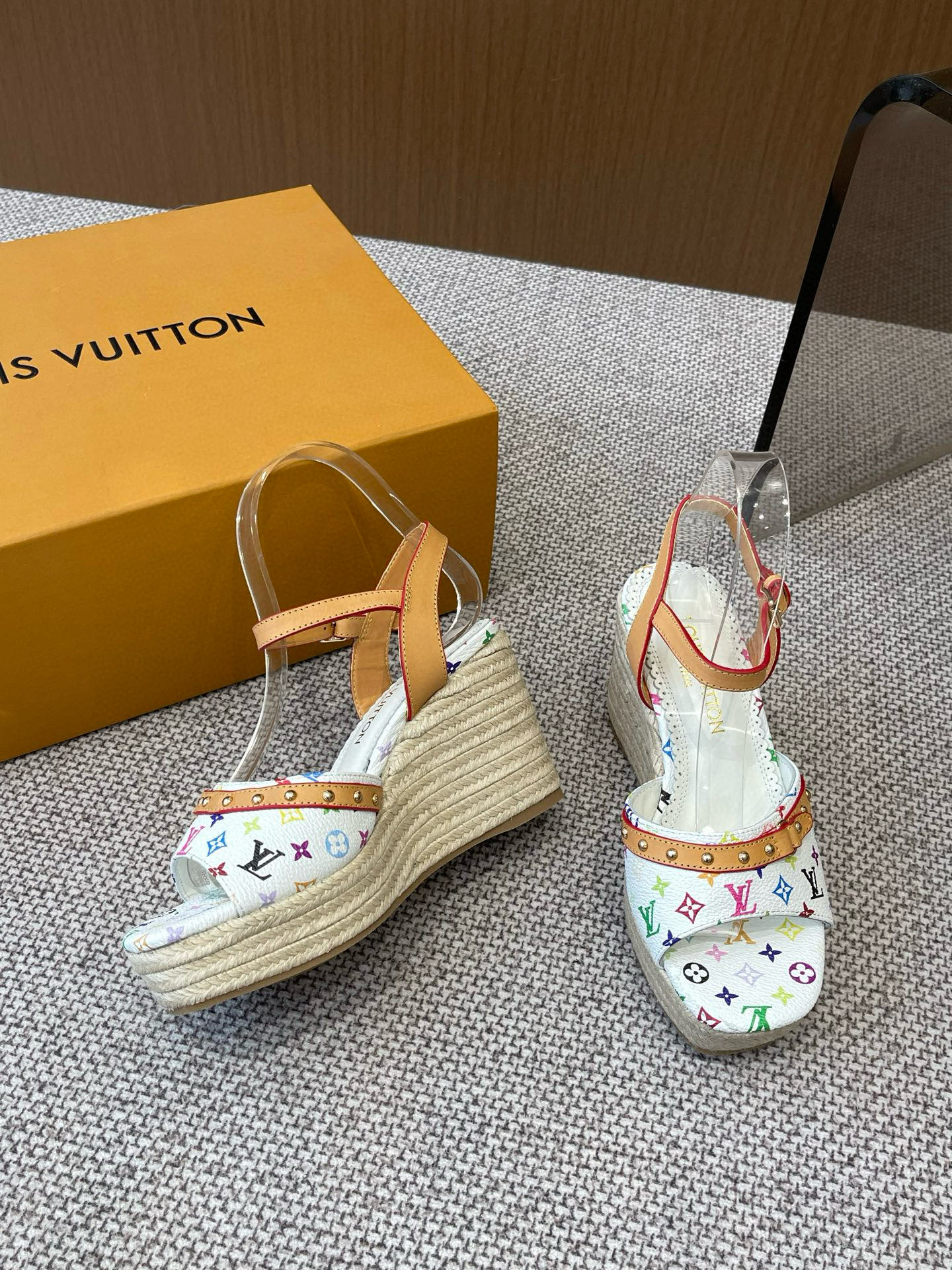 LuxluxHouse Best Quality Women Shoes Louis Vuitton
